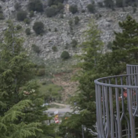 ホテル Gorropu Urzulei