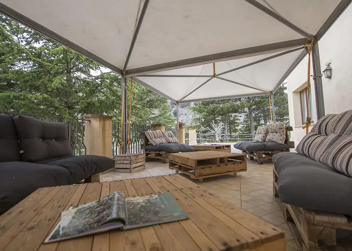 Gorropu فندق Urzulei