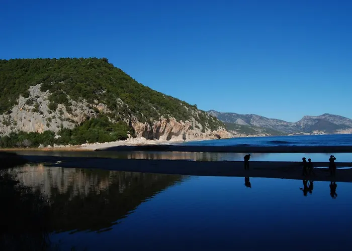 Gorropu 酒店 Urzulei